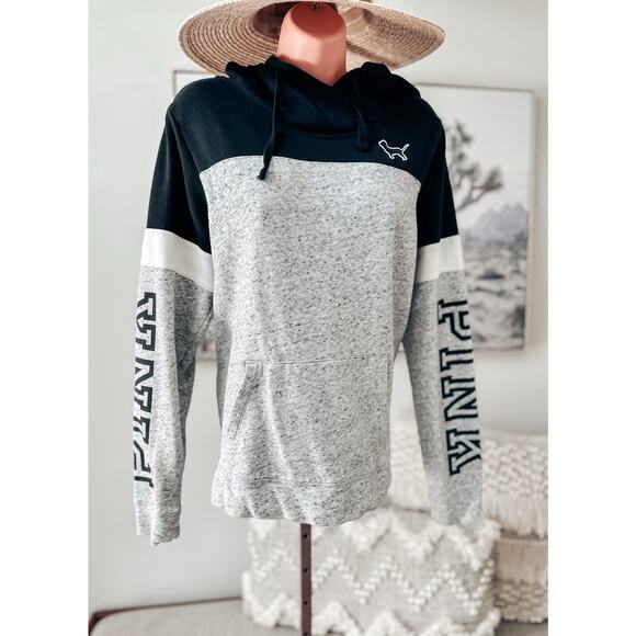 Victoria’s Secret PINK Cozy Weekend Wanders graphic hoodie sweatshirt pullover - Picture 3 of 3